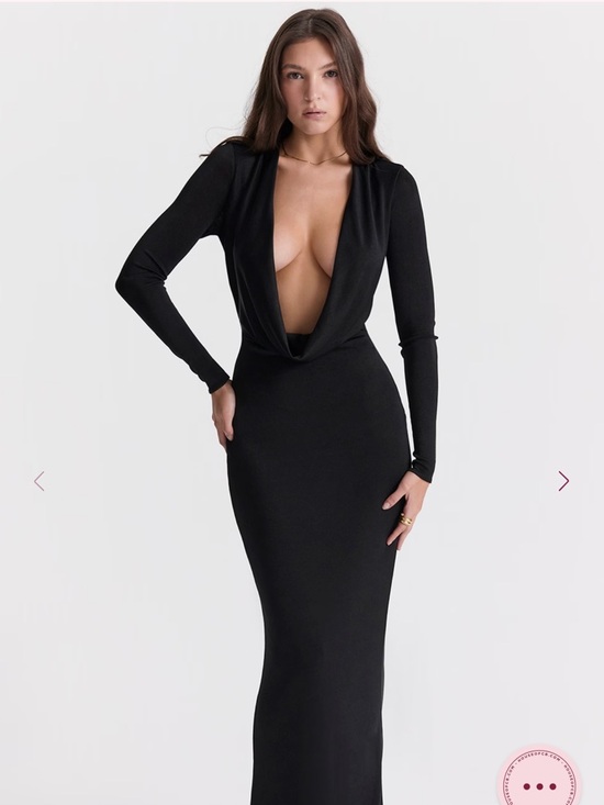 House of CB Dresses & Skirts - House of CB Black Plunge Long Sleeve Maxi Dress